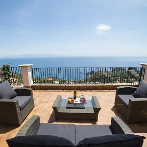 villa-sofia-taormina.taorminaitalyhotels.com/